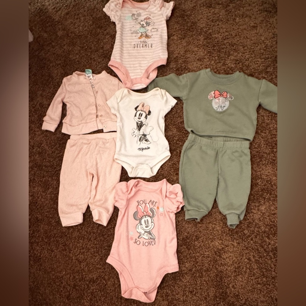 Disney Minnie Mouse Baby Girl  Set (7) 0/3 & 3/6 M